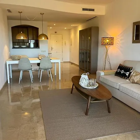 Apartment New Refurnished Elviria Hills *