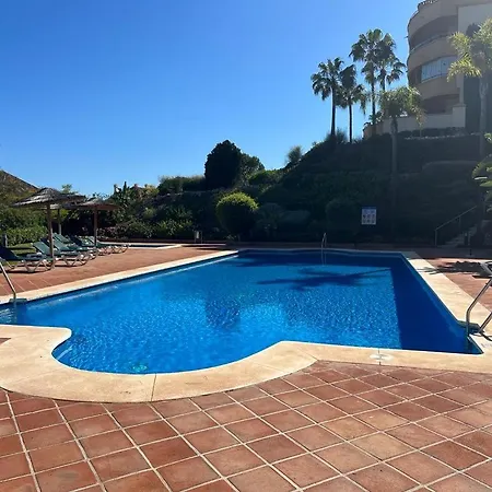 Apartment New Refurnished Elviria Hills *